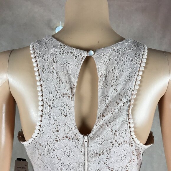 Sequin Hearts Blush Pink Lace Fit and Flare Dress NWT Size 7 - Picture 3 of 6